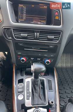 Внедорожник / Кроссовер Audi Q5 2015 в 