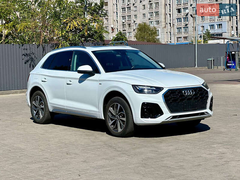 Позашляховик / Кросовер Audi Q5 2022 в Дніпрі фото 8 Позашляховик / Кросовер Audi Q5 2022 в Дніпрі