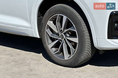 Позашляховик / Кросовер Audi Q5 2022 в  фото 20 Позашляховик / Кросовер Audi Q5 2022 в