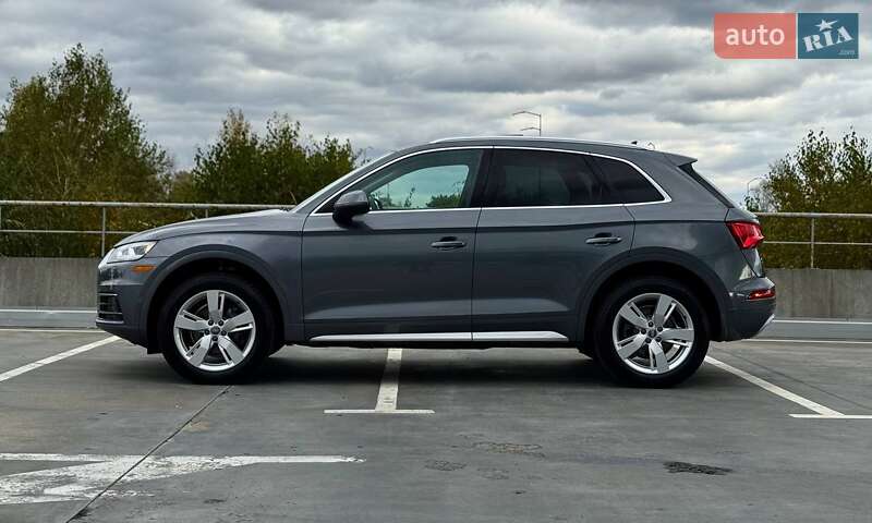 Позашляховик / Кросовер Audi Q5 2018 в Києві