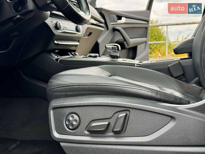 Позашляховик / Кросовер Audi Q5 2018 в Києві