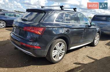 Позашляховик / Кросовер Audi Q5 2017 в 