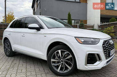 Внедорожник / Кроссовер Audi Q5 2022 в 