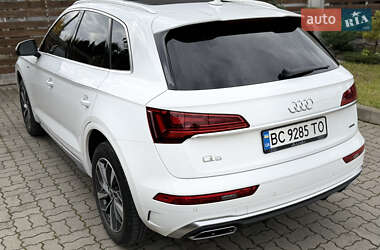 Внедорожник / Кроссовер Audi Q5 2022 в 