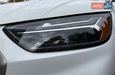 Внедорожник / Кроссовер Audi Q5 2022 в 