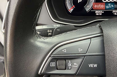 Внедорожник / Кроссовер Audi Q5 2022 в 