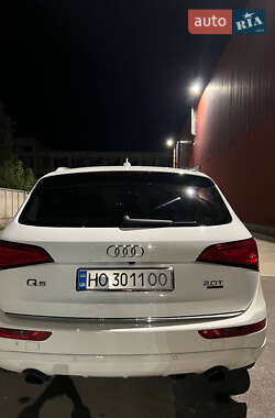 Внедорожник / Кроссовер Audi Q5 2016 в 