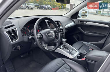 Позашляховик / Кросовер Audi Q5 2016 в 