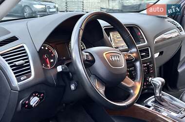 Внедорожник / Кроссовер Audi Q5 2016 в 