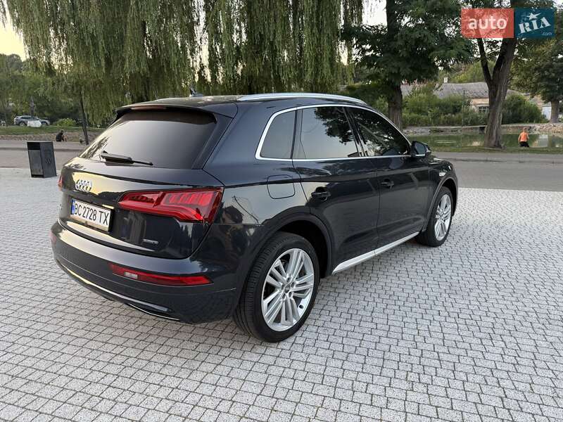 Позашляховик / Кросовер Audi Q5 2020 в Львові