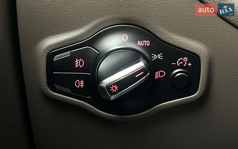 Позашляховик / Кросовер Audi Q5 2014 в Львові