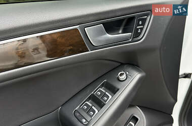 Внедорожник / Кроссовер Audi Q5 2012 в 