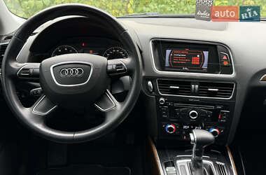 Внедорожник / Кроссовер Audi Q5 2012 в 