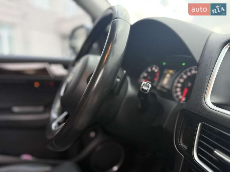Позашляховик / Кросовер Audi Q5 2013 в Чернівцях фото 2 Позашляховик / Кросовер Audi Q5 2013 в Чернівцях