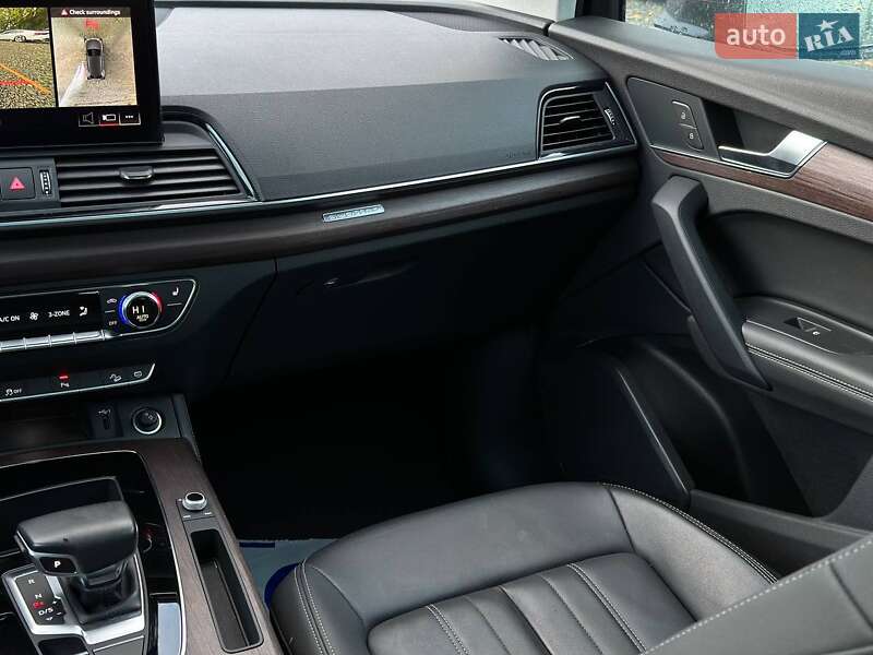 Позашляховик / Кросовер Audi Q5 2020 в Луцьку фото 18 Позашляховик / Кросовер Audi Q5 2020 в Луцьку