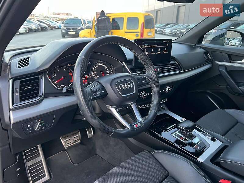Внедорожник / Кроссовер Audi Q5 2022 в Львове