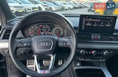 Внедорожник / Кроссовер Audi Q5 2022 в Львове