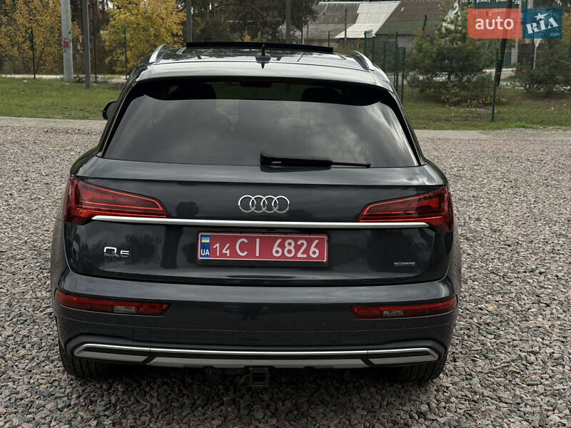Позашляховик / Кросовер Audi Q5 2021 в Києві фото 5 Позашляховик / Кросовер Audi Q5 2021 в Києві