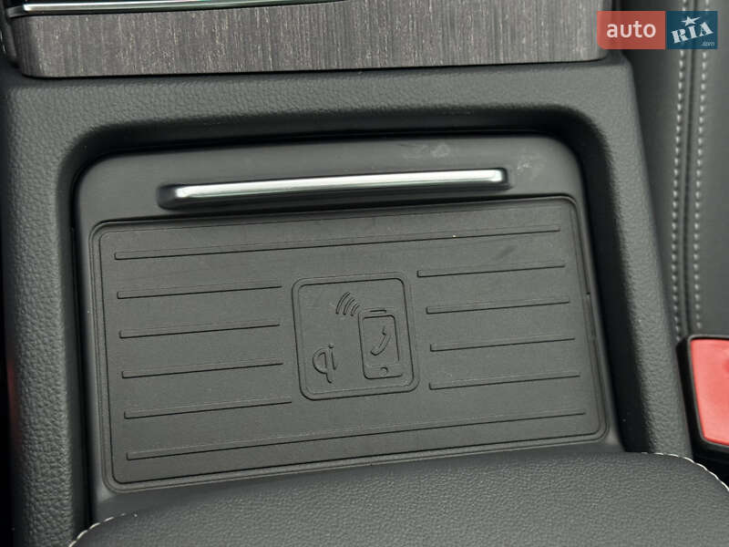 Позашляховик / Кросовер Audi Q5 2021 в Києві фото 24 Позашляховик / Кросовер Audi Q5 2021 в Києві