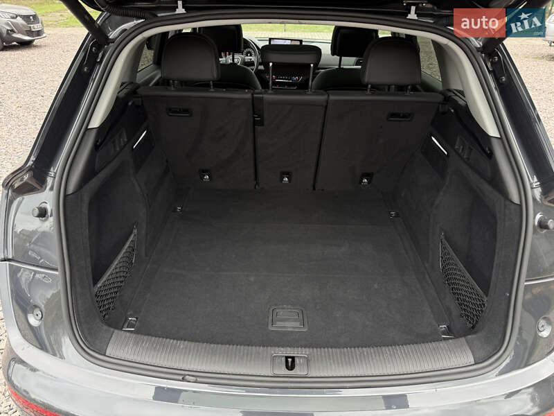 Позашляховик / Кросовер Audi Q5 2021 в Києві фото 36 Позашляховик / Кросовер Audi Q5 2021 в Києві