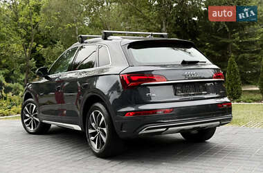Внедорожник / Кроссовер Audi Q5 2020 в 