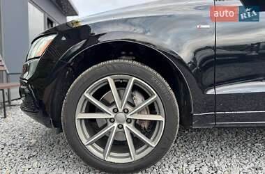 Внедорожник / Кроссовер Audi Q5 2016 в 