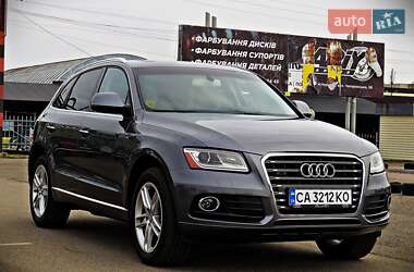 Внедорожник / Кроссовер Audi Q5 2015 в 