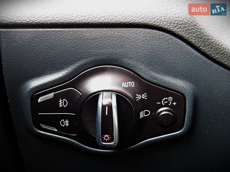 Позашляховик / Кросовер Audi Q5 2015 в Черкасах