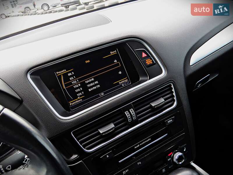 Позашляховик / Кросовер Audi Q5 2015 в Черкасах