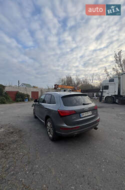 Позашляховик / Кросовер Audi Q5 2014 в 