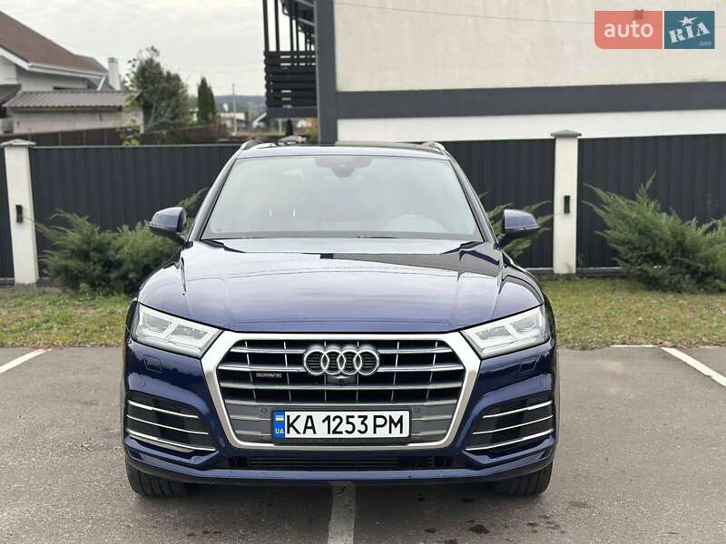 Позашляховик / Кросовер Audi Q5 2019 в Києві фото 3 Позашляховик / Кросовер Audi Q5 2019 в Києві