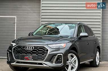 Внедорожник / Кроссовер Audi Q5 2021 в Киеве