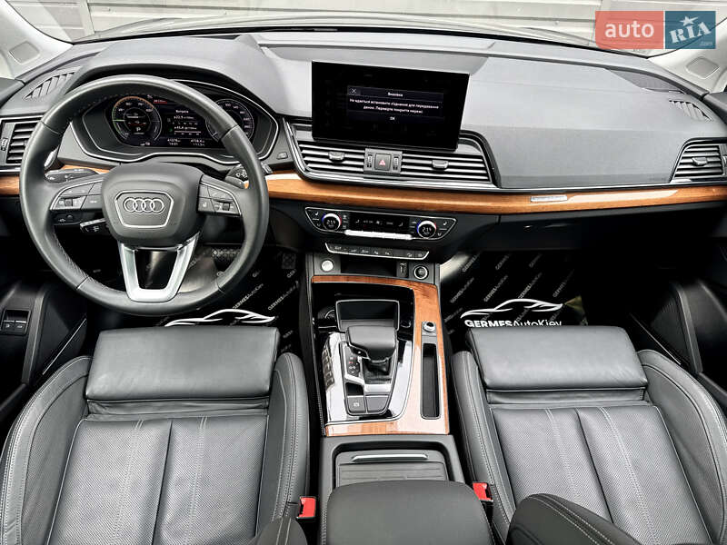 Позашляховик / Кросовер Audi Q5 2021 в Києві