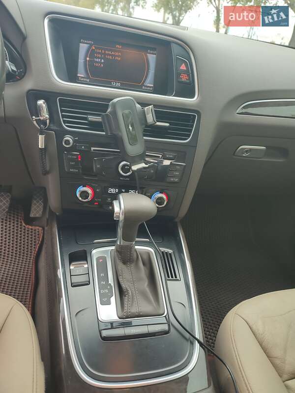 Внедорожник / Кроссовер Audi Q5 2013 в Запорожье