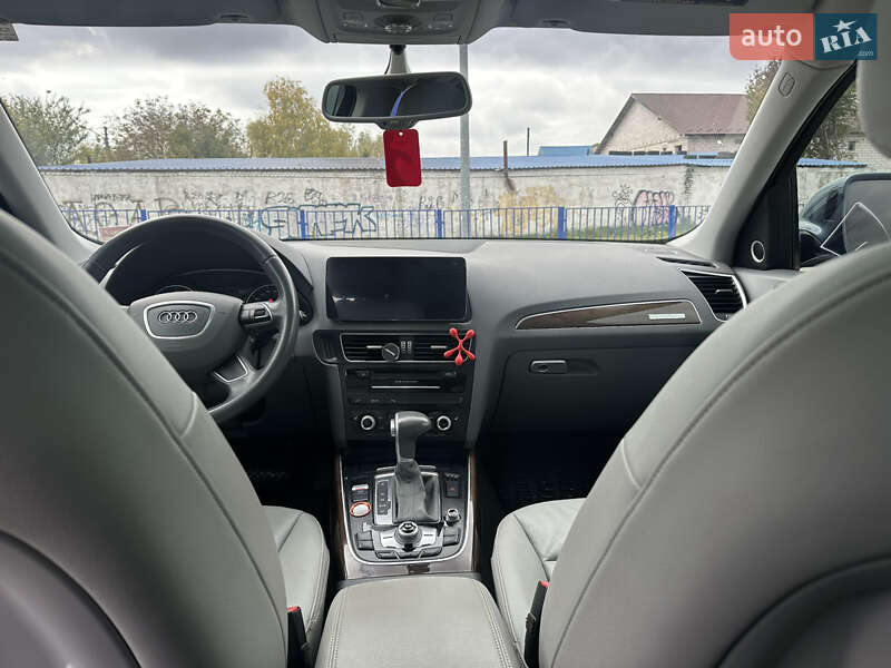 Внедорожник / Кроссовер Audi Q5 2015 в Нововолынске фото 42 Внедорожник / Кроссовер Audi Q5 2015 в Нововолынске