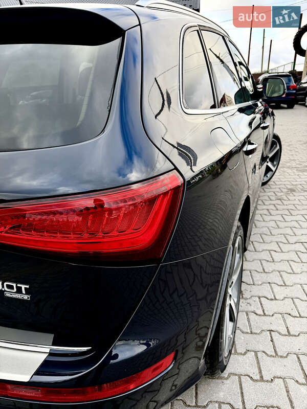 Внедорожник / Кроссовер Audi Q5 2014 в Каменец-Подольском