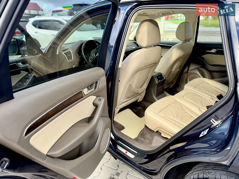Внедорожник / Кроссовер Audi Q5 2014 в Каменец-Подольском