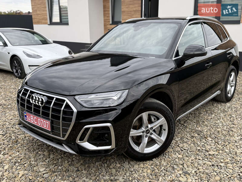 Позашляховик / Кросовер Audi Q5 2023 в Стрию