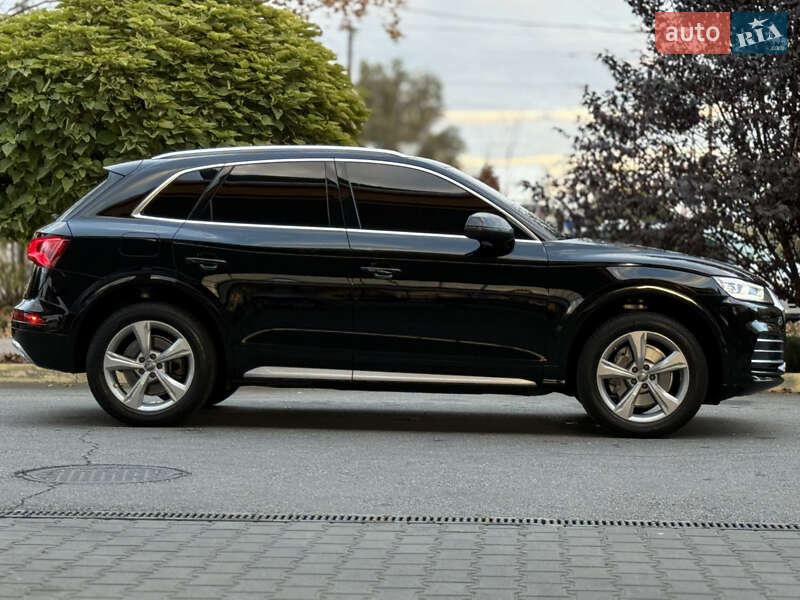 Внедорожник / Кроссовер Audi Q5 2020 в Днепре фото 6 Внедорожник / Кроссовер Audi Q5 2020 в Днепре