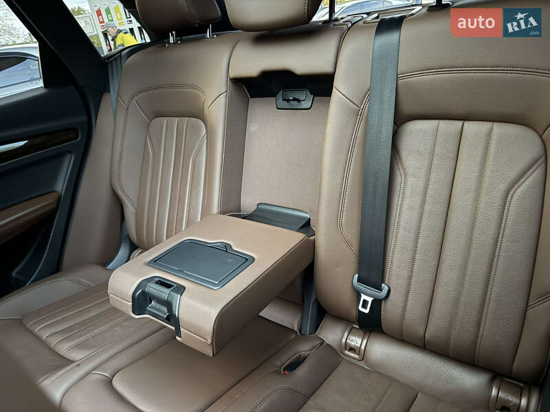 Внедорожник / Кроссовер Audi Q5 2020 в Днепре фото 14 Внедорожник / Кроссовер Audi Q5 2020 в Днепре
