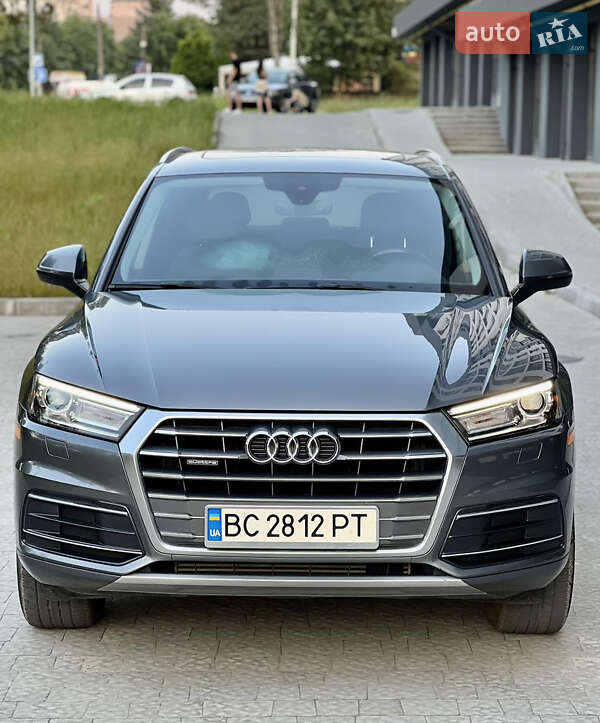 Позашляховик / Кросовер Audi Q5 2017 в Тернополі фото 4 Позашляховик / Кросовер Audi Q5 2017 в Тернополі