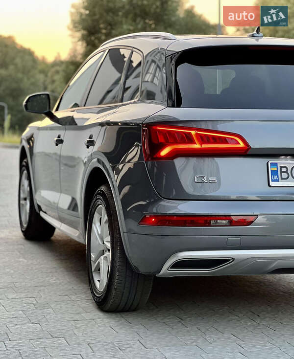 Позашляховик / Кросовер Audi Q5 2017 в Тернополі фото 16 Позашляховик / Кросовер Audi Q5 2017 в Тернополі
