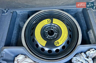 Позашляховик / Кросовер Audi Q5 2016 в 