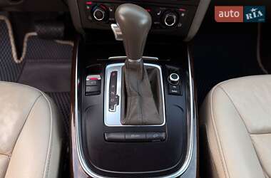 Позашляховик / Кросовер Audi Q5 2011 в 