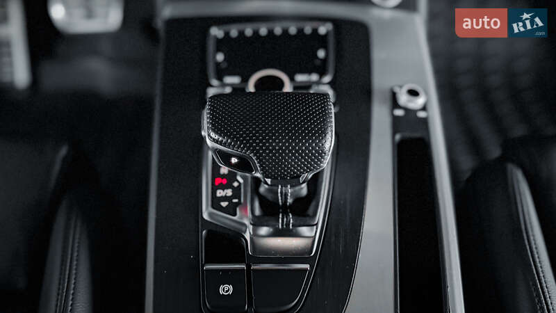 Позашляховик / Кросовер Audi Q5 2018 в Рівному