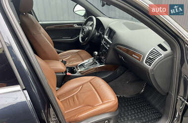 Позашляховик / Кросовер Audi Q5 2011 в 