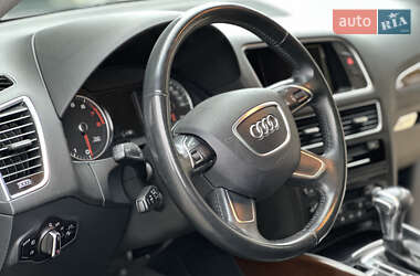 Позашляховик / Кросовер Audi Q5 2015 в 