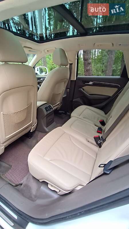 Позашляховик / Кросовер Audi Q5 2015 в Львові фото 16 Позашляховик / Кросовер Audi Q5 2015 в Львові