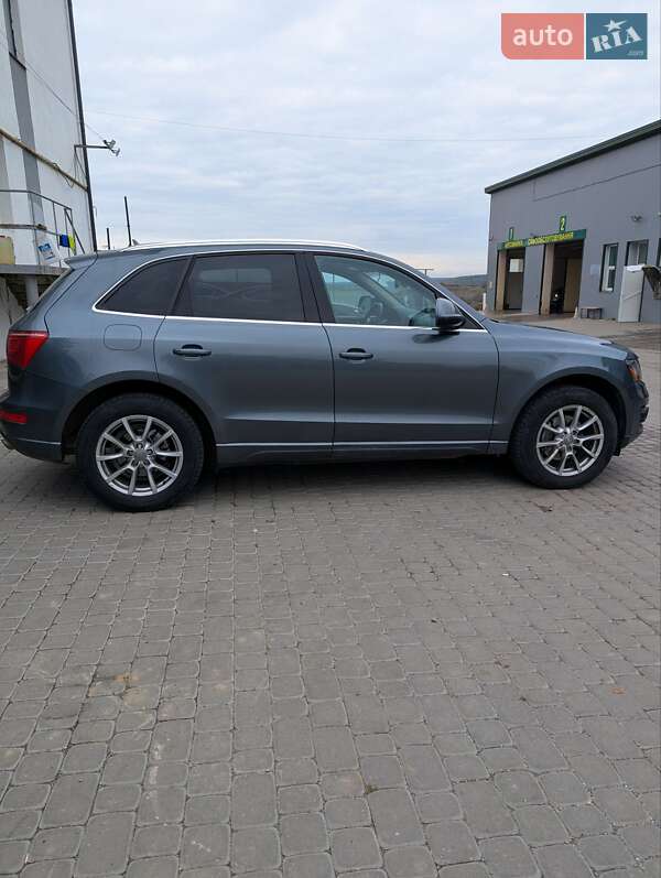 Позашляховик / Кросовер Audi Q5 2012 в Чернівцях фото 8 Позашляховик / Кросовер Audi Q5 2012 в Чернівцях