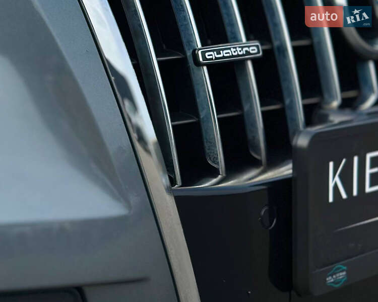 Внедорожник / Кроссовер Audi Q5 2015 в Киеве